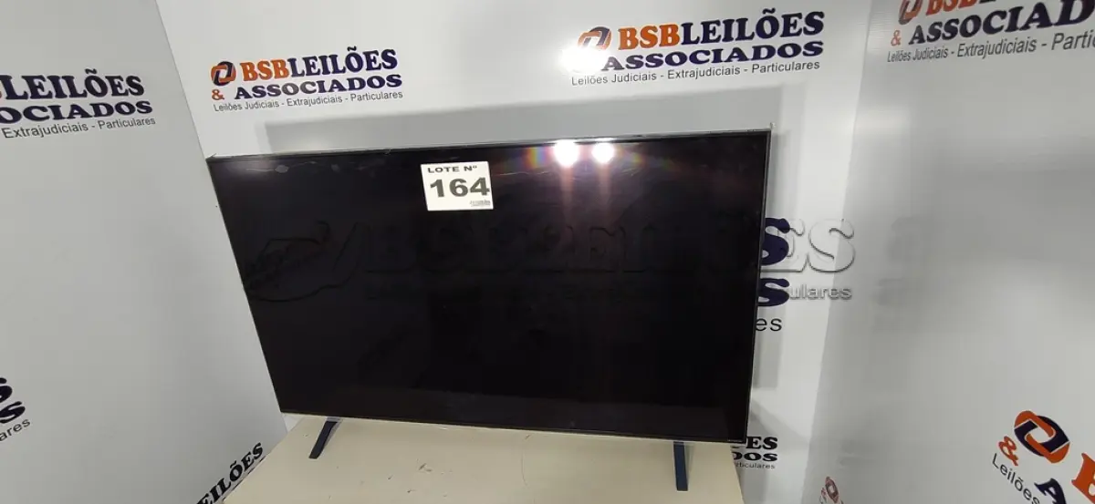 LOTE 164 - 01 - SMART TV LG NANOCELL 55'' 4K - 55NANO75SPA (NO ESTADO, NÃO SABEMOS SE FUNCIONA. LEILÃO NÃO TEM GARANTIA E NEM DEVOLUÇÃO, SUJEITO A POSSÍVEIS AVARIAS VISÍVEIS/OCULTAS E/OU AUSÊNCIA DE COMPONENTES)
