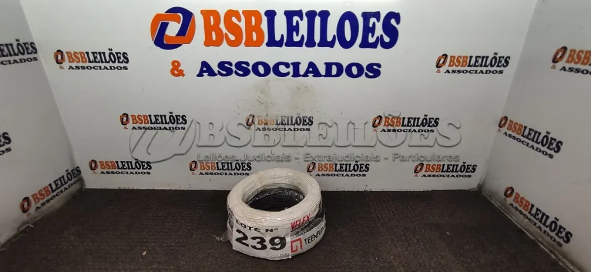 LOTE 239 - 02 - CABOS FLEXÍVEL 1X2,5MM 100MT 750V TEENFLEX (NO ESTADO, NÃO SABEMOS SE FUNCIONA. LEILÃO NÃO TEM GARANTIA E NEM DEVOLUÇÃO, SUJEITO A POSSÍVEIS AVARIAS VISÍVEIS/OCULTAS E/OU AUSÊNCIA DE COMPONENTES)