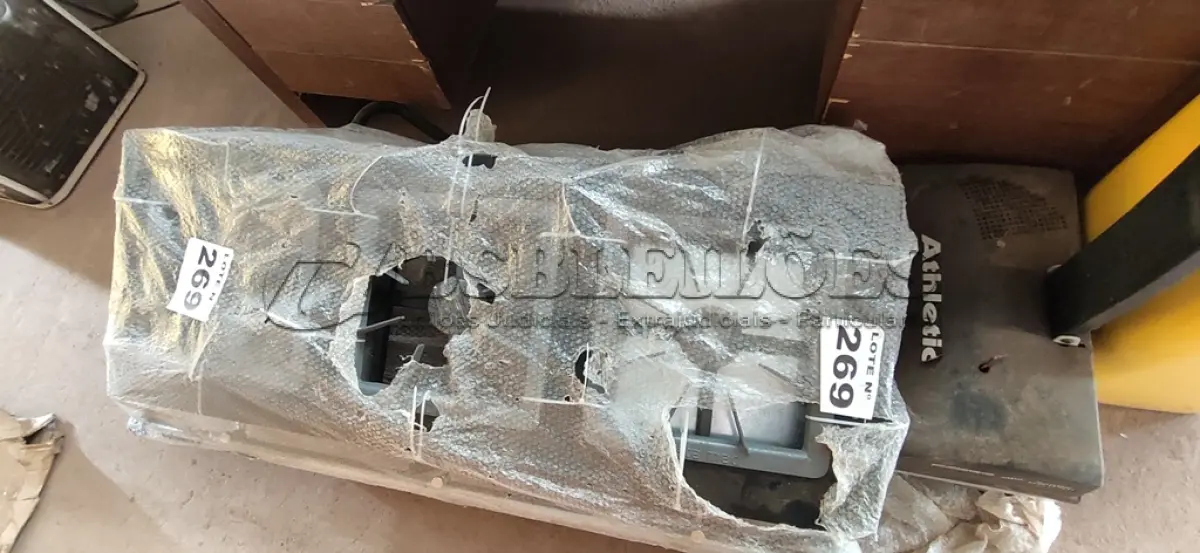 LOTE 269 - 01 -FOGÃO INDUSTRIAL 3 BOCAS, 40X40, PERFIL 9, M7 PREMIUM ALTA PRESSÃO - METALMAQ (NO ESTADO, NÃO SABEMOS SE FUNCIONA. LEILÃO NÃO TEM GARANTIA E NEM DEVOLUÇÃO, SUJEITO A POSSÍVEIS AVARIAS VISÍVEIS/OCULTAS E/OU AUSÊNCIA DE COMPONENTES)