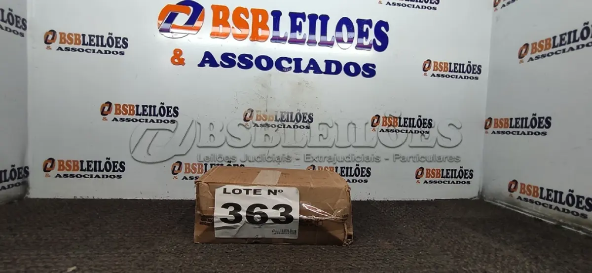 LOTE 363 - 15 - DRIVER TASCHIBRA P/ PAINEL LED 32W AUTOVOLT (NO ESTADO, NÃO SABEMOS SE FUNCIONA. LEILÃO NÃO TEM GARANTIA E NEM DEVOLUÇÃO, SUJEITO A POSSÍVEIS AVARIAS VISÍVEIS/OCULTAS E/OU AUSÊNCIA DE COMPONENTES)
