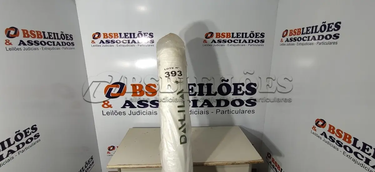 LOTE 393 - 01 - TECIDO ATLANTA LIGHT GOLD DALILA (ROLO) COM 18.400KG - LAR 1.70M 100% ALGODÃO COR BRANCO OFF (NO ESTADO, NÃO SABEMOS SE FUNCIONA. LEILÃO NÃO TEM GARANTIA E NEM DEVOLUÇÃO, SUJEITO A POSSÍVEIS AVARIAS VISÍVEIS/OCULTAS E/OU AUSÊNCIA DE COMPONENTES)