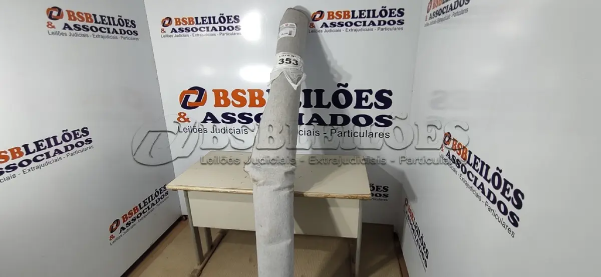 LOTE 353 - 01 - TAPETE DE SALA ARUBA ARRECIFE 200 X 300 CM - SÃO CARLOS (NO ESTADO, NÃO SABEMOS SE FUNCIONA. LEILÃO NÃO TEM GARANTIA E NEM DEVOLUÇÃO, SUJEITO A POSSÍVEIS AVARIAS VISÍVEIS/OCULTAS E/OU AUSÊNCIA DE COMPONENTES)