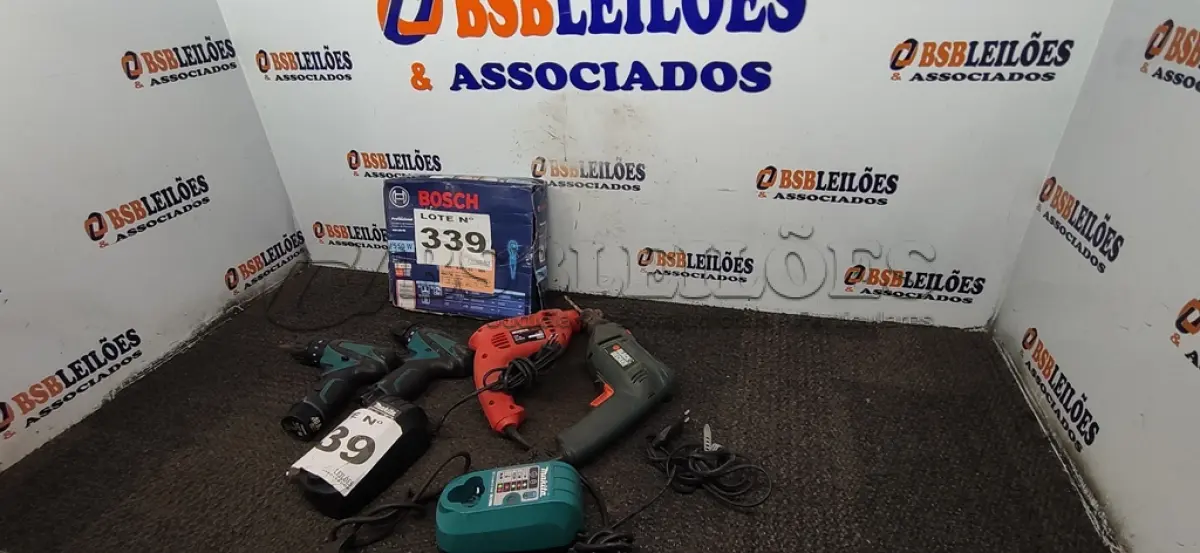 LOTE 339 - 05 – FERRAMENTAS ELÉTRICAS (NO ESTADO, NÃO SABEMOS SE FUNCIONA. LEILÃO NÃO TEM GARANTIA E NEM DEVOLUÇÃO, SUJEITO A POSSÍVEIS AVARIAS VISÍVEIS/OCULTAS E/OU AUSÊNCIA DE COMPONENTES)