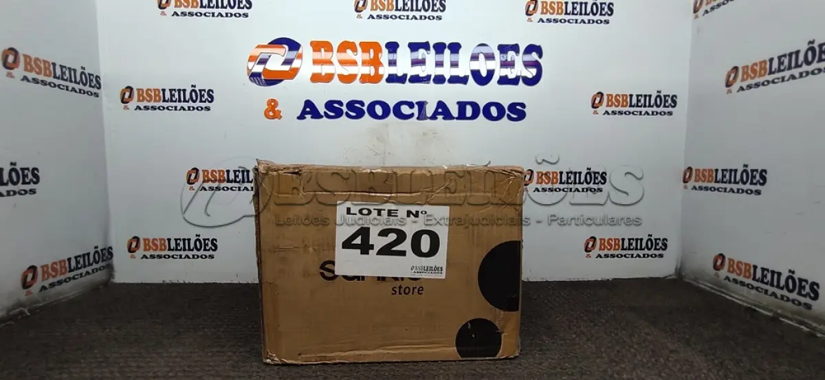 LOTE 420 - 01 LOTE C/ PRODUTOS VETERINÁRIOS DIVERSOS (NO ESTADO, NÃO SABEMOS SE FUNCIONA. LEILÃO NÃO TEM GARANTIA E NEM DEVOLUÇÃO, SUJEITO A POSSÍVEIS AVARIAS VISÍVEIS/OCULTAS E/OU AUSÊNCIA DE COMPONENTES)