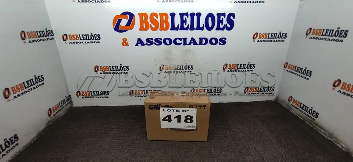 LOTE 418 - 01 LOTE C/ ITENS SEXY SHOP DIVERSOS (NO ESTADO, NÃO SABEMOS SE FUNCIONA. LEILÃO NÃO TEM GARANTIA E NEM DEVOLUÇÃO, SUJEITO A POSSÍVEIS AVARIAS VISÍVEIS/OCULTAS E/OU AUSÊNCIA DE COMPONENTES)