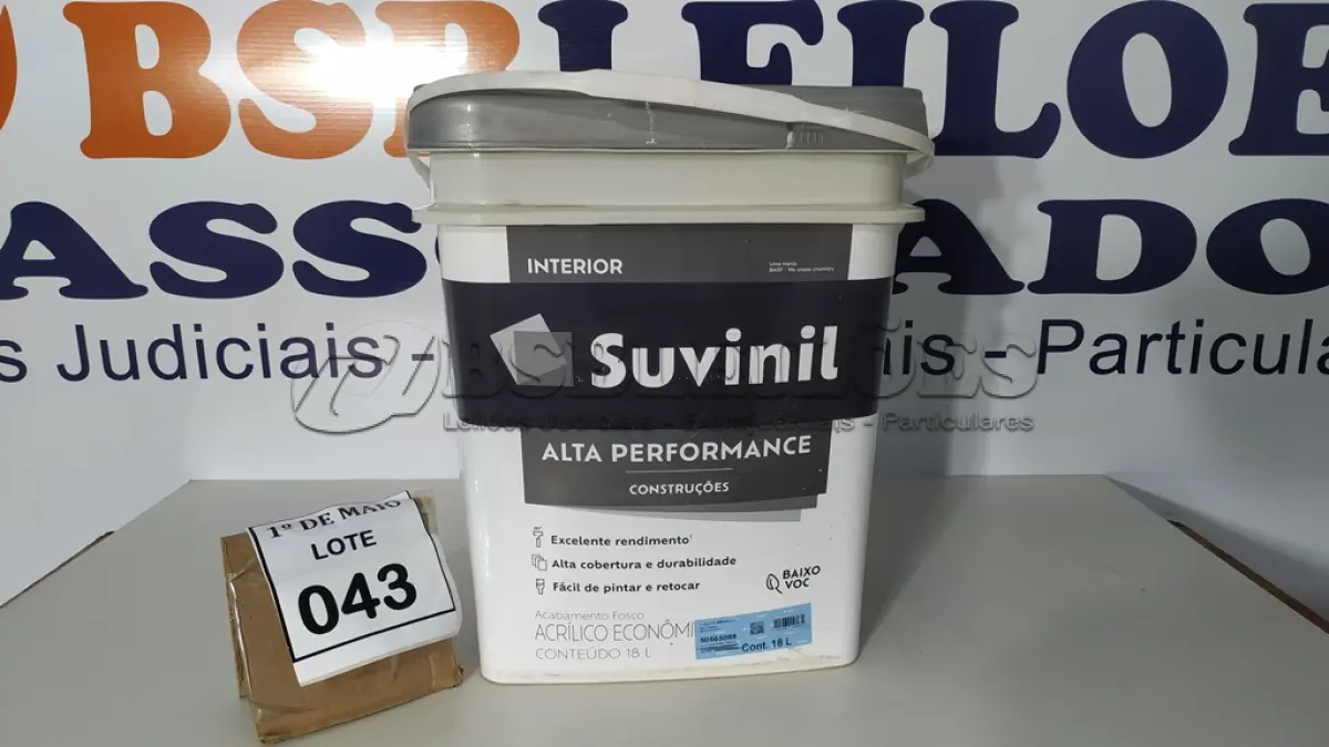 LOTE 043 - 01 BALDE DE TINTA SUVINIL INTERIORES FOSCOS 18L NA COR FOSCO BRANCO, VENCIMENTO 10/2027 (NOVO) (NO ESTADO) ATENÇÃO! FAZER A VISITAÇÃO ANTES DE ARREMATAR, NÃO SABEMOS SE FUNCIONA. LEILÃO NÃO TEM GARANTIA E NEM DEVOLUÇÃO, SUJEITO A POSSÍVEIS AVARIAS VISÍVEIS/OCULTAS E/OU AUSÊNCIA DE COMPONENTES.