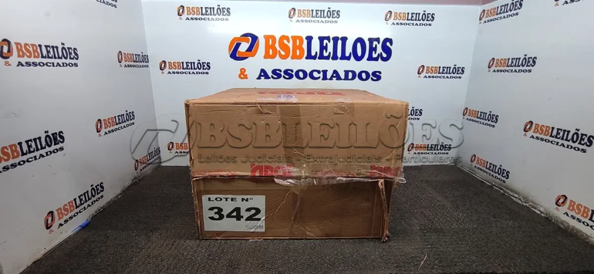 LOTE 342 - 132 - CAIXAS CONDULETE 7 ENTRADAS (NO ESTADO, NÃO SABEMOS SE FUNCIONA. LEILÃO NÃO TEM GARANTIA E NEM DEVOLUÇÃO, SUJEITO A POSSÍVEIS AVARIAS VISÍVEIS/OCULTAS E/OU AUSÊNCIA DE COMPONENTES)