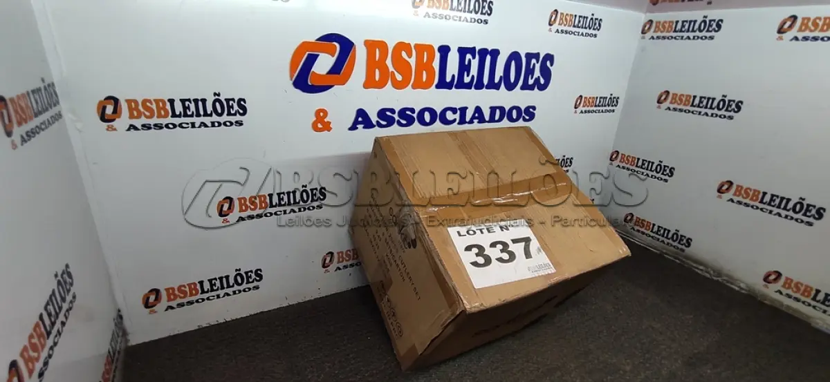 LOTE 337 - KIT CAMISA E PISTÃO FUSCA - KOMBI (NO ESTADO, NÃO SABEMOS SE FUNCIONA. LEILÃO NÃO TEM GARANTIA E NEM DEVOLUÇÃO, SUJEITO A POSSÍVEIS AVARIAS VISÍVEIS/OCULTAS E/OU AUSÊNCIA DE COMPONENTES)