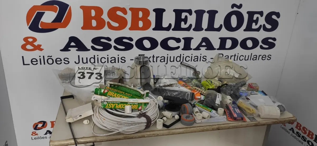 LOTE 373 - 01 – ÍTENS DIVERSOS (NO ESTADO, NÃO SABEMOS SE FUNCIONA. LEILÃO NÃO TEM GARANTIA E NEM DEVOLUÇÃO, SUJEITO A POSSÍVEIS AVARIAS VISÍVEIS/OCULTAS E/OU AUSÊNCIA DE COMPONENTES)