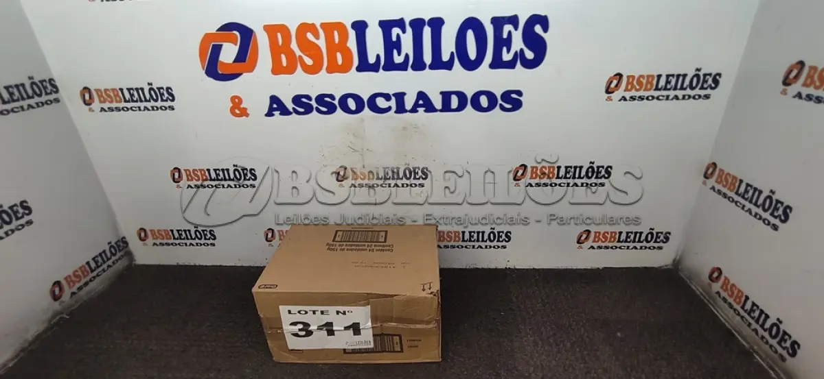 LOTE 311 - 36 - CAPAS CELULARES DIVERSOS (NO ESTADO, NÃO SABEMOS SE FUNCIONA. LEILÃO NÃO TEM GARANTIA E NEM DEVOLUÇÃO, SUJEITO A POSSÍVEIS AVARIAS VISÍVEIS/OCULTAS E/OU AUSÊNCIA DE COMPONENTES)