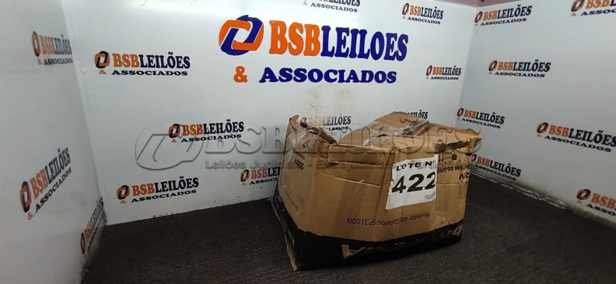LOTE 422 - 01 LOTE C/ CENTRAIS DE PORTÃO ELETRÔNICOS DIVERSAS (NO ESTADO, NÃO SABEMOS SE FUNCIONA. LEILÃO NÃO TEM GARANTIA E NEM DEVOLUÇÃO, SUJEITO A POSSÍVEIS AVARIAS VISÍVEIS/OCULTAS E/OU AUSÊNCIA DE COMPONENTES)