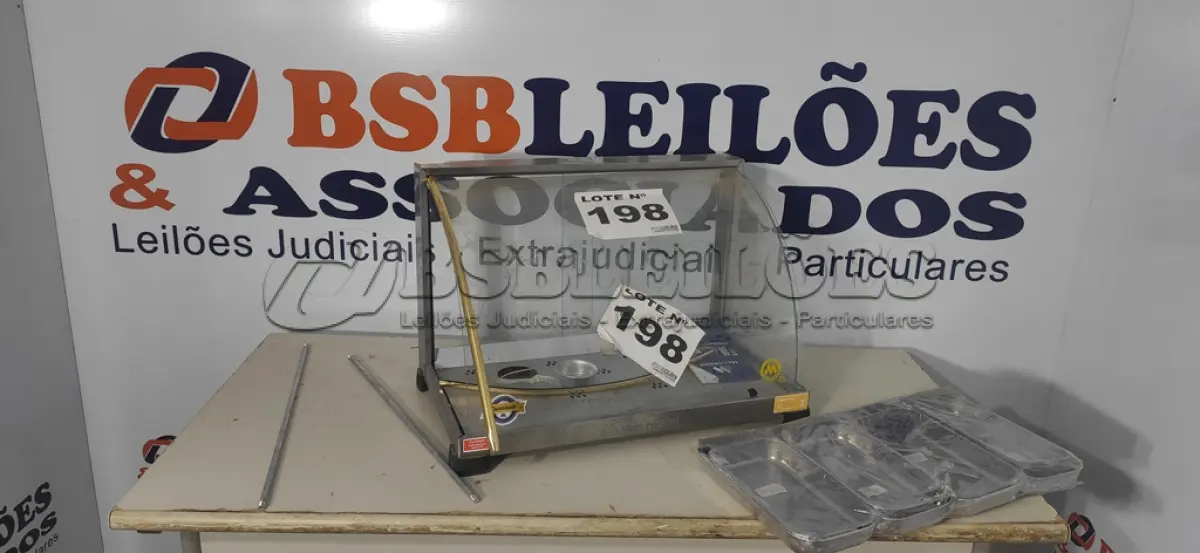 LOTE 198 - 01 - ESTUFA 08 CUBAS DUPLA V. CURVO - LINHA OURO E-238 - MARCHESONI 220V (NO ESTADO, NÃO SABEMOS SE FUNCIONA. LEILÃO NÃO TEM GARANTIA E NEM DEVOLUÇÃO, SUJEITO A POSSÍVEIS AVARIAS VISÍVEIS/OCULTAS E/OU AUSÊNCIA DE COMPONENTES)