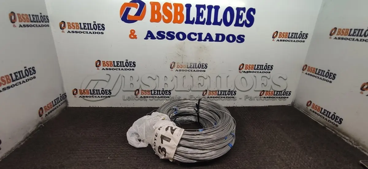 LOTE 312 - 01 LOTE C/ ARAMES DIVERSOS (NO ESTADO, NÃO SABEMOS SE FUNCIONA. LEILÃO NÃO TEM GARANTIA E NEM DEVOLUÇÃO, SUJEITO A POSSÍVEIS AVARIAS VISÍVEIS/OCULTAS E/OU AUSÊNCIA DE COMPONENTES)