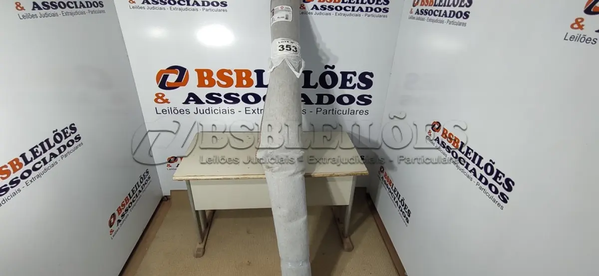 LOTE 353 - 01 - TAPETE DE SALA ARUBA ARRECIFE 200 X 300 CM - SÃO CARLOS (NO ESTADO, NÃO SABEMOS SE FUNCIONA. LEILÃO NÃO TEM GARANTIA E NEM DEVOLUÇÃO, SUJEITO A POSSÍVEIS AVARIAS VISÍVEIS/OCULTAS E/OU AUSÊNCIA DE COMPONENTES)