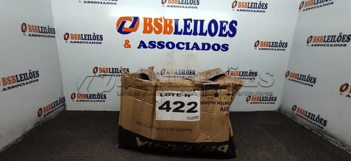 LOTE 422 - 01 LOTE C/ CENTRAIS DE PORTÃO ELETRÔNICOS DIVERSAS (NO ESTADO, NÃO SABEMOS SE FUNCIONA. LEILÃO NÃO TEM GARANTIA E NEM DEVOLUÇÃO, SUJEITO A POSSÍVEIS AVARIAS VISÍVEIS/OCULTAS E/OU AUSÊNCIA DE COMPONENTES)