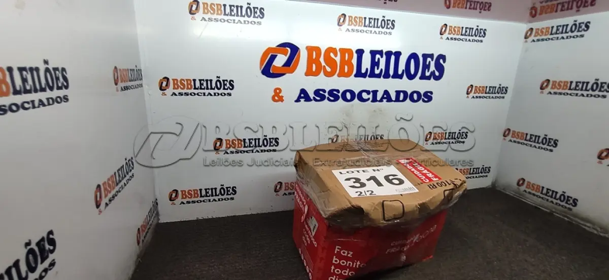 LOTE 316 - 35 – LOUÇAS DIVERSAS (NO ESTADO, NÃO SABEMOS SE FUNCIONA. LEILÃO NÃO TEM GARANTIA E NEM DEVOLUÇÃO, SUJEITO A POSSÍVEIS AVARIAS VISÍVEIS/OCULTAS E/OU AUSÊNCIA DE COMPONENTES)