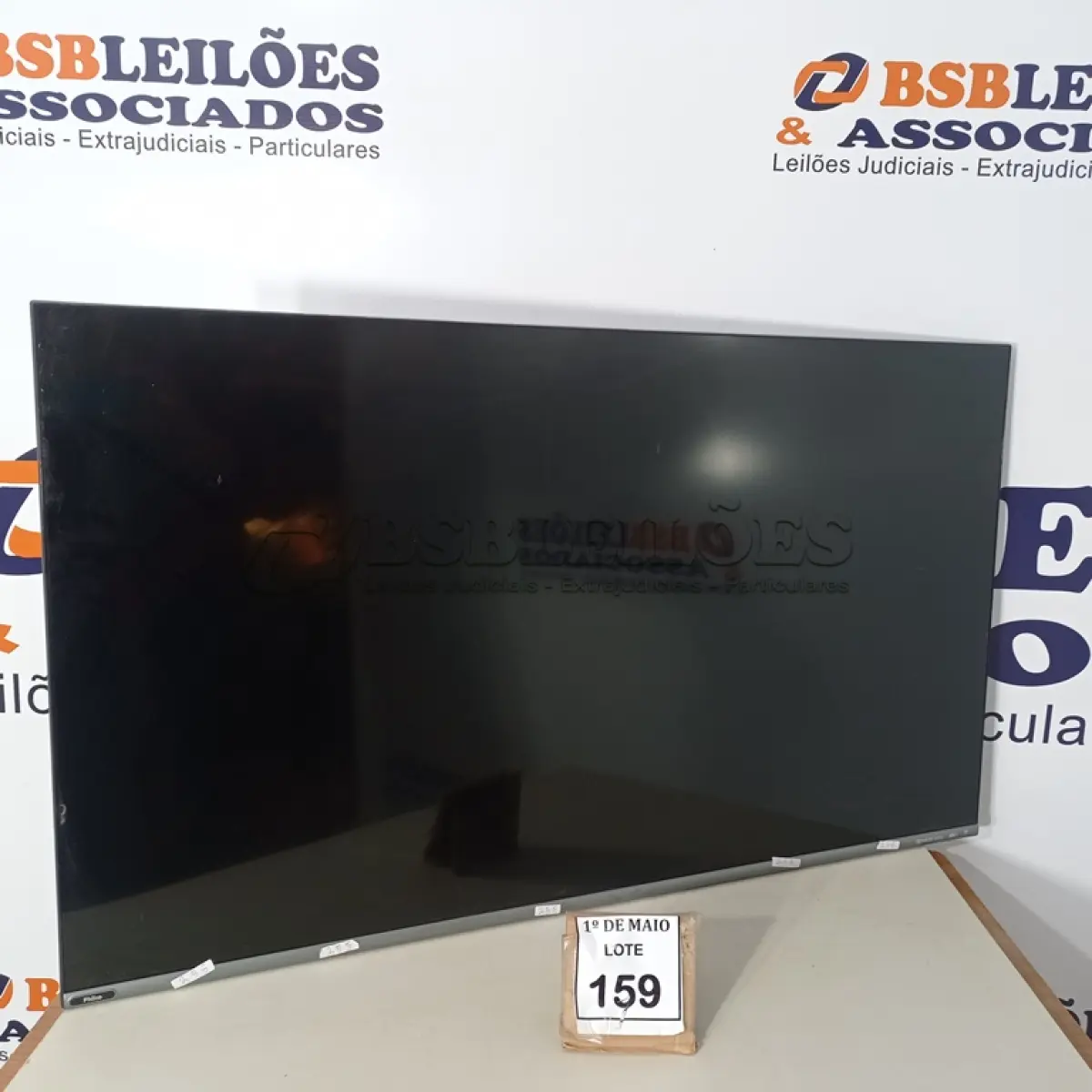 LOTE 159 - 01 TV 50’’ MARCA PHILIPS COM AVARIAS. (NO ESTADO) ATENÇÃO! FAZER A VISITAÇÃO ANTES DE ARREMATAR, NÃO SABEMOS SE FUNCIONA. LEILÃO NÃO TEM GARANTIA E NEM DEVOLUÇÃO, SUJEITO A POSSÍVEIS AVARIAS VISÍVEIS/OCULTAS E/OU AUSÊNCIA DE COMPONENTES.