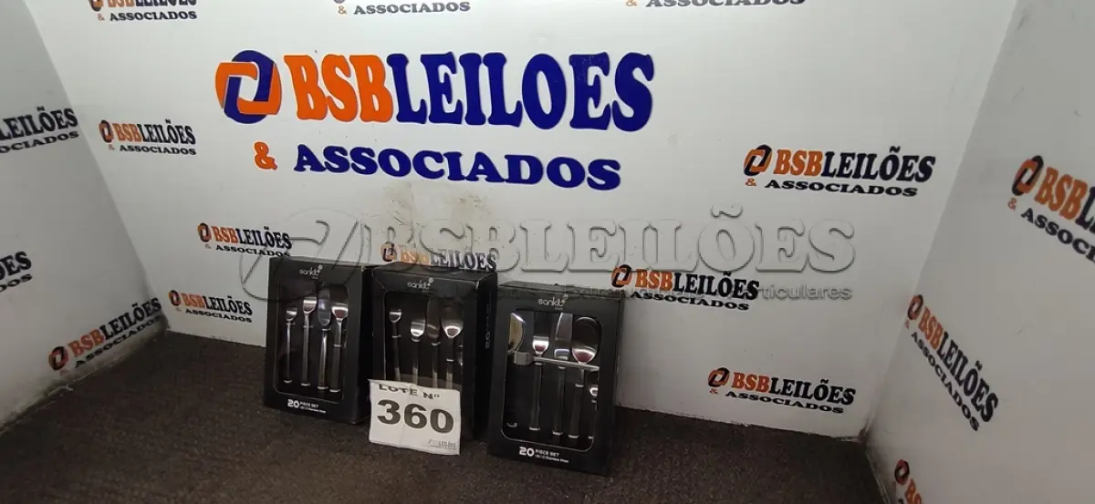 LOTE 360 - 03 - KITS JOGO TALHERES LINHA SANKIT 20 PEÇAS PRATA - PREMIUM (NO ESTADO, NÃO SABEMOS SE FUNCIONA. LEILÃO NÃO TEM GARANTIA E NEM DEVOLUÇÃO, SUJEITO A POSSÍVEIS AVARIAS VISÍVEIS/OCULTAS E/OU AUSÊNCIA DE COMPONENTES)