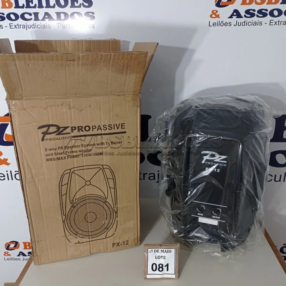 LOTE 081 - 01 CAIXA DE SOM PZPROPASSIVE PX-12. (NO ESTADO) ATENÇÃO! FAZER A VISITAÇÃO ANTES DE ARREMATAR, NÃO SABEMOS SE FUNCIONA. LEILÃO NÃO TEM GARANTIA E NEM DEVOLUÇÃO, SUJEITO A POSSÍVEIS AVARIAS VISÍVEIS/OCULTAS E/OU AUSÊNCIA DE COMPONENTES.