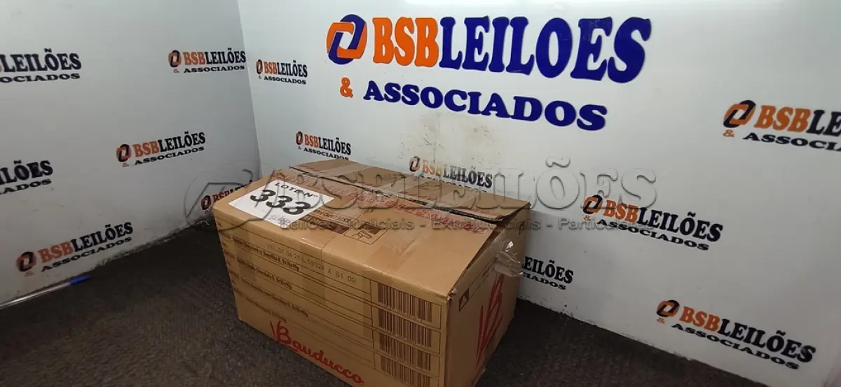 LOTE 333 - 01 LOTE C/PRODUTOS VETERINÁRIOS DIVERSOS (NO ESTADO, NÃO SABEMOS SE FUNCIONA. LEILÃO NÃO TEM GARANTIA E NEM DEVOLUÇÃO, SUJEITO A POSSÍVEIS AVARIAS VISÍVEIS/OCULTAS E/OU AUSÊNCIA DE COMPONENTES)