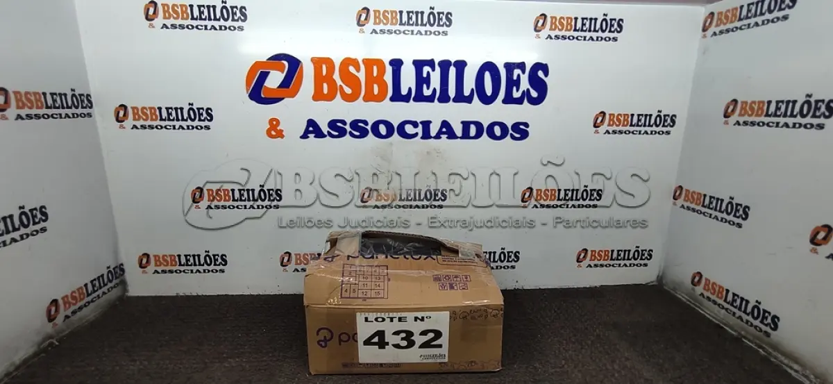 LOTE 432 - 07 – PLACAS SOLARES (NO ESTADO, NÃO SABEMOS SE FUNCIONA. LEILÃO NÃO TEM GARANTIA E NEM DEVOLUÇÃO, SUJEITO A POSSÍVEIS AVARIAS VISÍVEIS/OCULTAS E/OU AUSÊNCIA DE COMPONENTES)