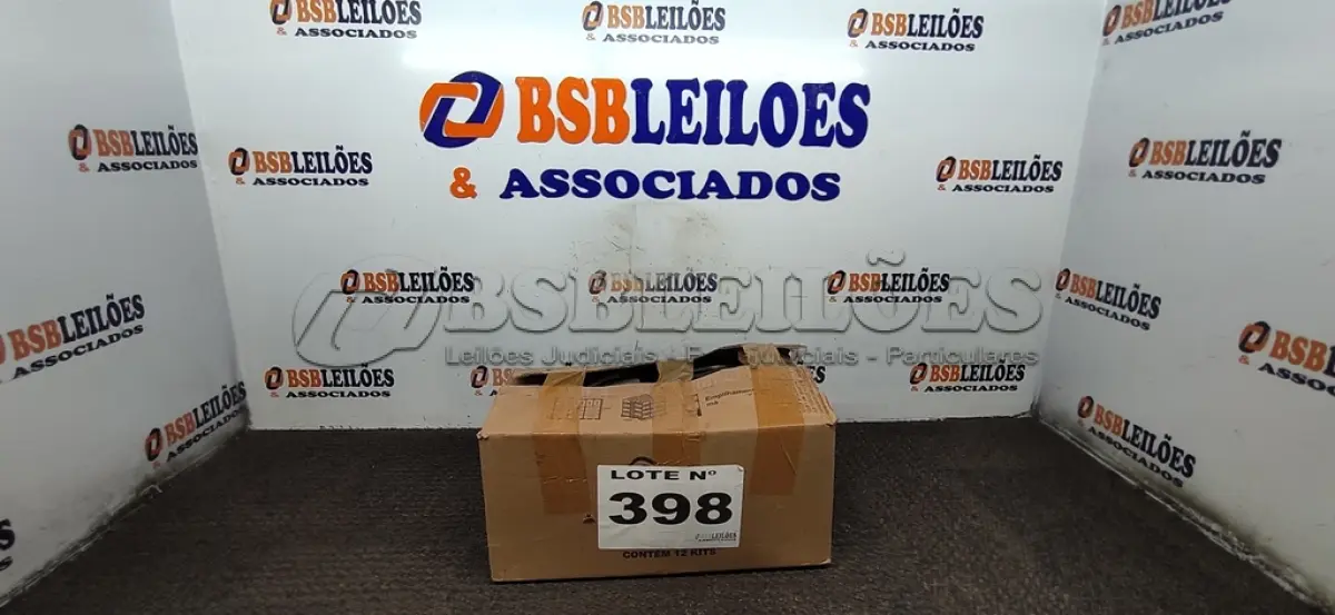 LOTE 398 - 01 LOTE C/ CÂMERAS DE SEGURANÇA DIVERSAS (NO ESTADO, NÃO SABEMOS SE FUNCIONA. LEILÃO NÃO TEM GARANTIA E NEM DEVOLUÇÃO, SUJEITO A POSSÍVEIS AVARIAS VISÍVEIS/OCULTAS E/OU AUSÊNCIA DE COMPONENTES)