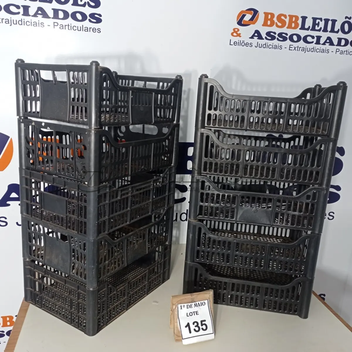 LOTE 135 - 10 CESTAS ORGANIZADORAS. (NO ESTADO) ATENÇÃO! FAZER A VISITAÇÃO ANTES DE ARREMATAR, NÃO SABEMOS SE FUNCIONA. LEILÃO NÃO TEM GARANTIA E NEM DEVOLUÇÃO, SUJEITO A POSSÍVEIS AVARIAS VISÍVEIS/OCULTAS E/OU AUSÊNCIA DE COMPONENTES.