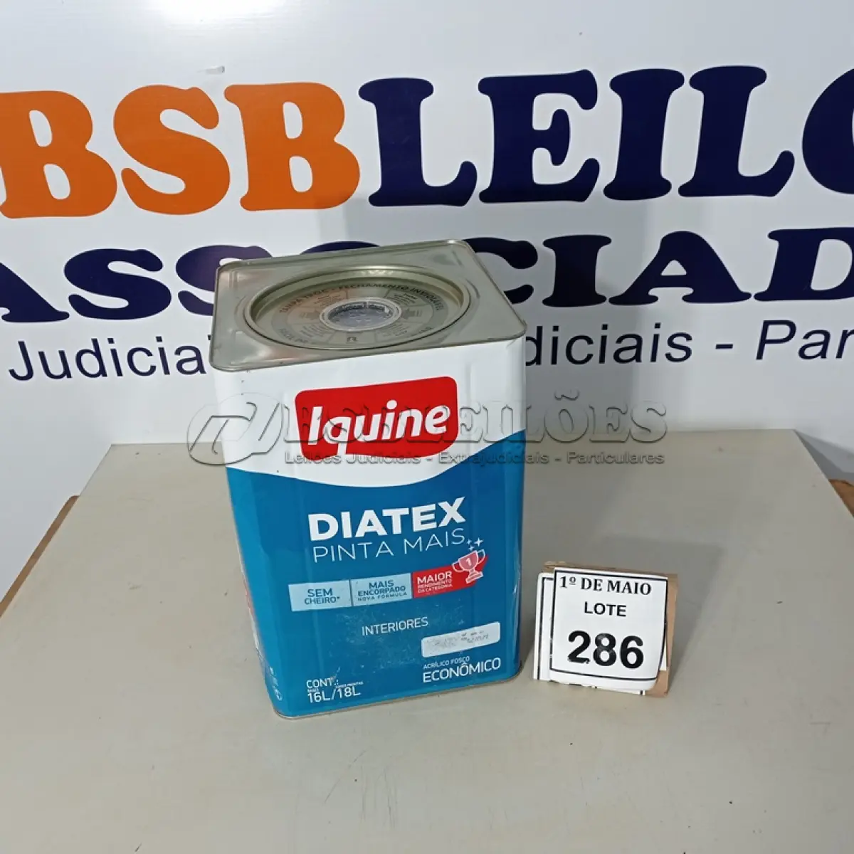 LOTE 286 - 01 LATA DE TINTA PARA INTERIORES IQUINE DIATEX BASE P ACRÍLICO FOSCO 18 L. (NOVO) (NO ESTADO) ATENÇÃO! FAZER A VISITAÇÃO ANTES DE ARREMATAR, NÃO SABEMOS SE FUNCIONA. LEILÃO NÃO TEM GARANTIA E NEM DEVOLUÇÃO, SUJEITO A POSSÍVEIS AVARIAS VISÍVEIS/OCULTAS E/OU AUSÊNCIA DE COMPONENTES.