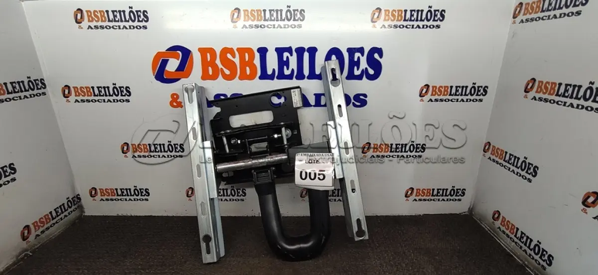 LOTE 005 - 01 SUPORTE ARTICULADO PARA  TELA DE MONITOR/TELA .  (NO ESTADO EM QUE SE ENCONTRA. SUJEITO A AVARIAS OCULTAS/VISÍVEIS.)