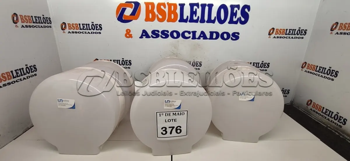 LOTE 376 - 06 DISPENSES DE PAPEL. (NO ESTADO) ATENÇÃO! FAZER A VISITAÇÃO ANTES DE ARREMATAR, NÃO SABEMOS SE FUNCIONA. LEILÃO NÃO TEM GARANTIA E NEM DEVOLUÇÃO, SUJEITO A POSSÍVEIS AVARIAS VISÍVEIS/OCULTAS E/OU AUSÊNCIA DE COMPONENTES.