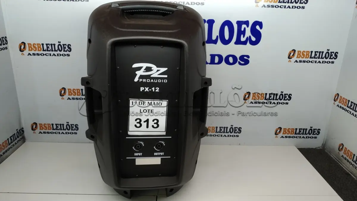 LOTE 313 - 01 CAIXA DE SOM PZPROPASSIVE PX-12. (NO ESTADO) ATENÇÃO! FAZER A VISITAÇÃO ANTES DE ARREMATAR, NÃO SABEMOS SE FUNCIONA. LEILÃO NÃO TEM GARANTIA E NEM DEVOLUÇÃO, SUJEITO A POSSÍVEIS AVARIAS VISÍVEIS/OCULTAS E/OU AUSÊNCIA DE COMPONENTES.