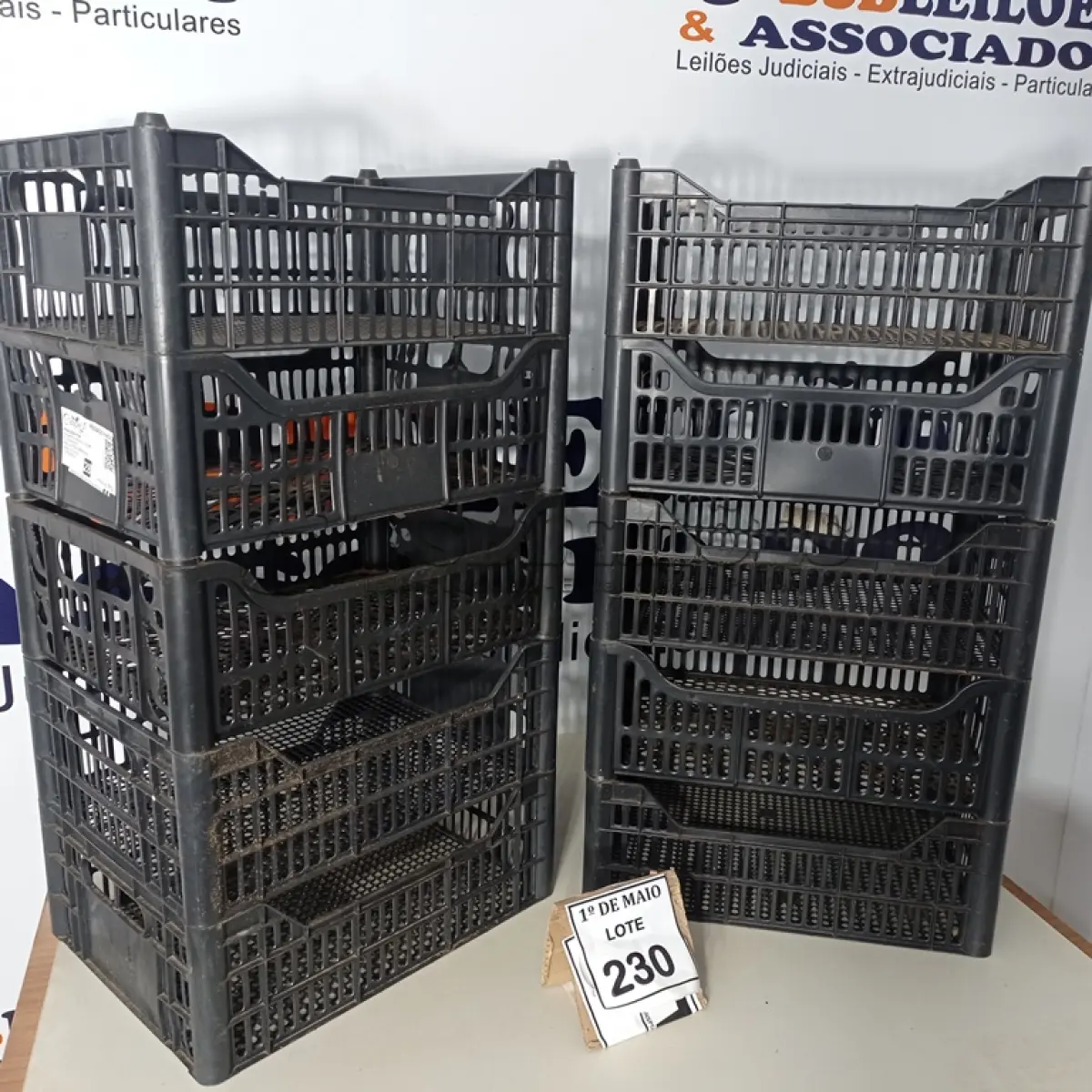 LOTE 230 - 10 CESTAS ORGANIZADORAS. (NO ESTADO) ATENÇÃO! FAZER A VISITAÇÃO ANTES DE ARREMATAR, NÃO SABEMOS SE FUNCIONA. LEILÃO NÃO TEM GARANTIA E NEM DEVOLUÇÃO, SUJEITO A POSSÍVEIS AVARIAS VISÍVEIS/OCULTAS E/OU AUSÊNCIA DE COMPONENTES.