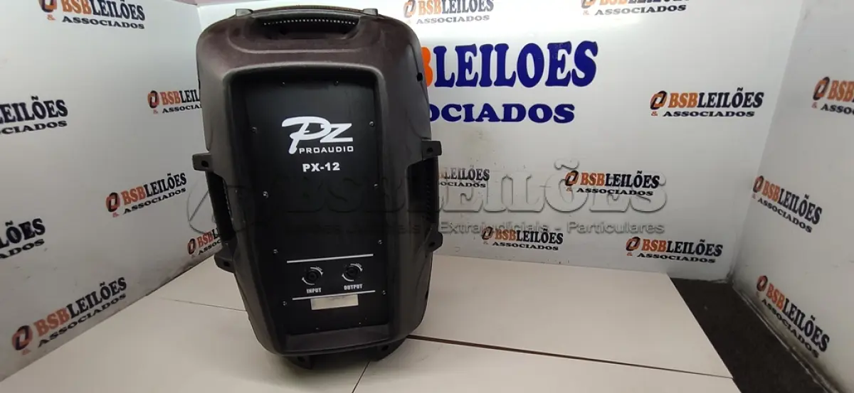 LOTE 388 - 01 CAIXA DE SOM PZPROPASSIVE PX-12. (NO ESTADO) ATENÇÃO! FAZER A VISITAÇÃO ANTES DE ARREMATAR, NÃO SABEMOS SE FUNCIONA. LEILÃO NÃO TEM GARANTIA E NEM DEVOLUÇÃO, SUJEITO A POSSÍVEIS AVARIAS VISÍVEIS/OCULTAS E/OU AUSÊNCIA DE COMPONENTES.