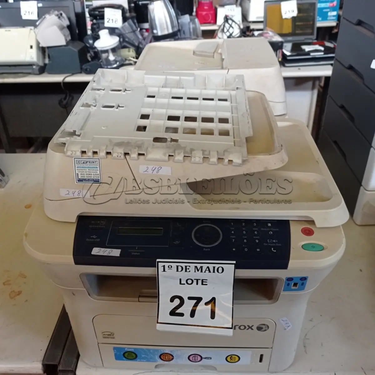 LOTE 271 - 02 IMPRESSORAS MULTIFUNCIONAL XEROX. (NO ESTADO) ATENÇÃO! FAZER A VISITAÇÃO ANTES DE ARREMATAR, NÃO SABEMOS SE FUNCIONA. LEILÃO NÃO TEM GARANTIA E NEM DEVOLUÇÃO, SUJEITO A POSSÍVEIS AVARIAS VISÍVEIS/OCULTAS E/OU AUSÊNCIA DE COMPONENTES.