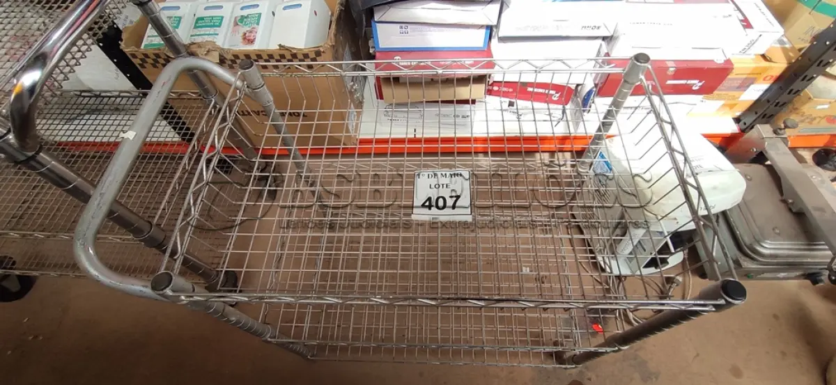 LOTE 407 - 01 CARRINHO PARA TRANSPORTE 03 BANDEJAS. (NO ESTADO) ATENÇÃO! FAZER A VISITAÇÃO ANTES DE ARREMATAR, NÃO SABEMOS SE FUNCIONA. LEILÃO NÃO TEM GARANTIA E NEM DEVOLUÇÃO, SUJEITO A POSSÍVEIS AVARIAS VISÍVEIS/OCULTAS E/OU AUSÊNCIA DE COMPONENTES.