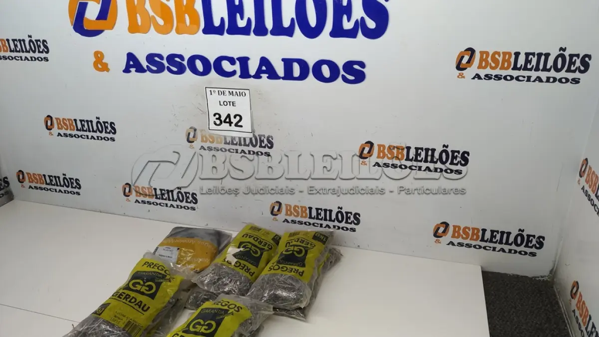 LOTE 342 - 10KG DE PREGO MARCA GERDAU. (NOVO) (NO ESTADO) ATENÇÃO! FAZER A VISITAÇÃO ANTES DE ARREMATAR, NÃO SABEMOS SE FUNCIONA. LEILÃO NÃO TEM GARANTIA E NEM DEVOLUÇÃO, SUJEITO A POSSÍVEIS AVARIAS VISÍVEIS/OCULTAS E/OU AUSÊNCIA DE COMPONENTES.