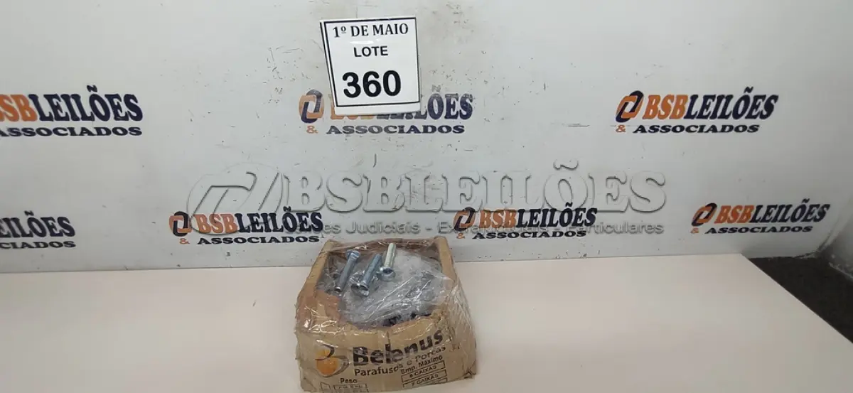 LOTE 360 - 01 LOTE COM PARAFUSOS FRANCÊS COM ZB 3/8-16X2. (NO ESTADO) ATENÇÃO! FAZER A VISITAÇÃO ANTES DE ARREMATAR, NÃO SABEMOS SE FUNCIONA. LEILÃO NÃO TEM GARANTIA E NEM DEVOLUÇÃO, SUJEITO A POSSÍVEIS AVARIAS VISÍVEIS/OCULTAS E/OU AUSÊNCIA DE COMPONENTES.