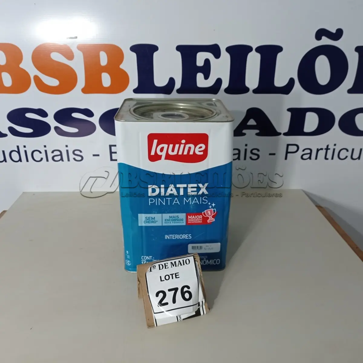 LOTE 276 - 01 LATA DE TINTA PARA INTERIORES DE 16/18 BRANCO BASE P MARCA IQUINE DIATEX. (NOVO) (NO ESTADO) ATENÇÃO! FAZER A VISITAÇÃO ANTES DE ARREMATAR, NÃO SABEMOS SE FUNCIONA. LEILÃO NÃO TEM GARANTIA E NEM DEVOLUÇÃO, SUJEITO A POSSÍVEIS AVARIAS VISÍVEIS/OCULTAS E/OU AUSÊNCIA DE COMPONENTES.