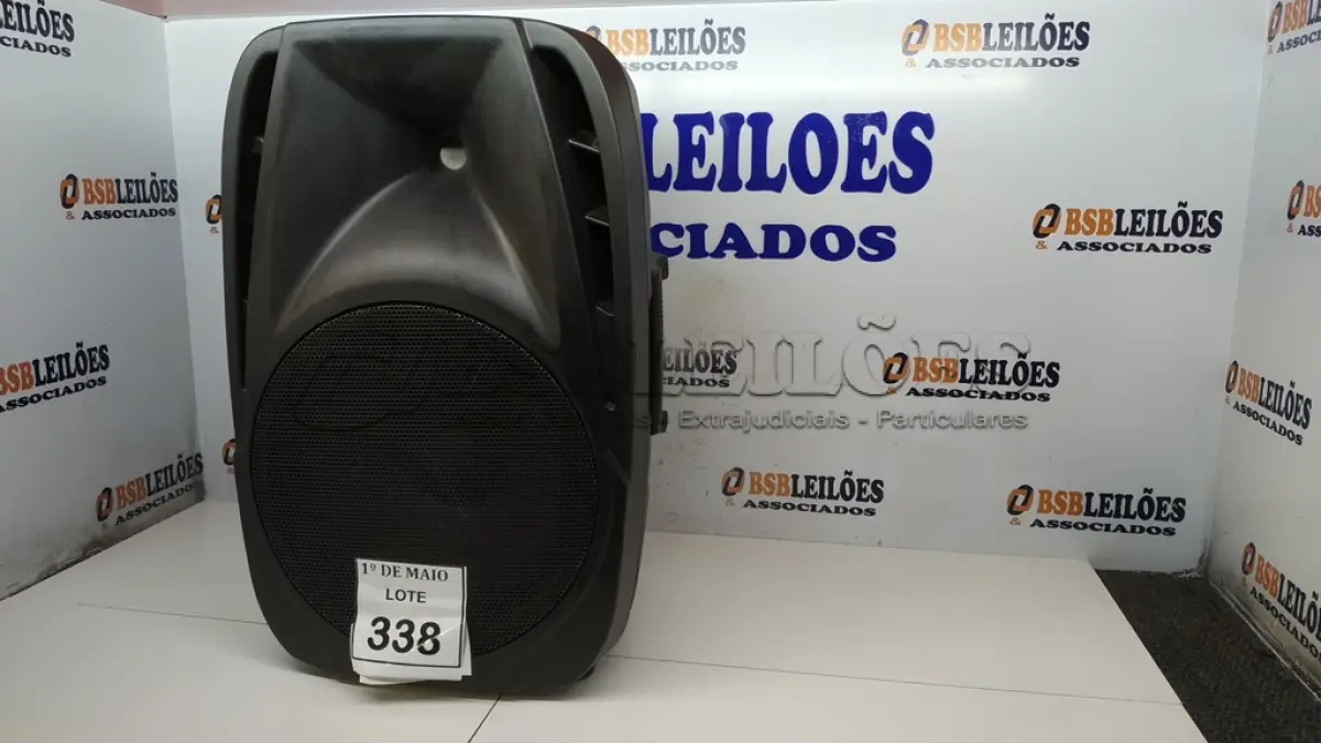 LOTE 338 - 01 CAIXA DE SOM PZPROPASSIVE PX-12. (NO ESTADO) ATENÇÃO! FAZER A VISITAÇÃO ANTES DE ARREMATAR, NÃO SABEMOS SE FUNCIONA. LEILÃO NÃO TEM GARANTIA E NEM DEVOLUÇÃO, SUJEITO A POSSÍVEIS AVARIAS VISÍVEIS/OCULTAS E/OU AUSÊNCIA DE COMPONENTES.