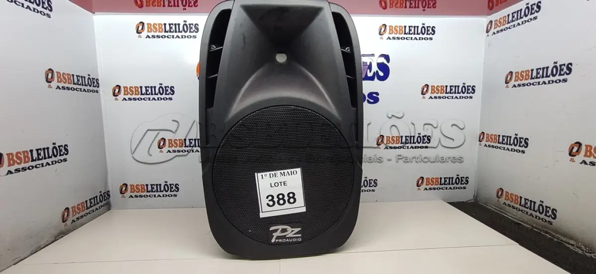 LOTE 388 - 01 CAIXA DE SOM PZPROPASSIVE PX-12. (NO ESTADO) ATENÇÃO! FAZER A VISITAÇÃO ANTES DE ARREMATAR, NÃO SABEMOS SE FUNCIONA. LEILÃO NÃO TEM GARANTIA E NEM DEVOLUÇÃO, SUJEITO A POSSÍVEIS AVARIAS VISÍVEIS/OCULTAS E/OU AUSÊNCIA DE COMPONENTES.