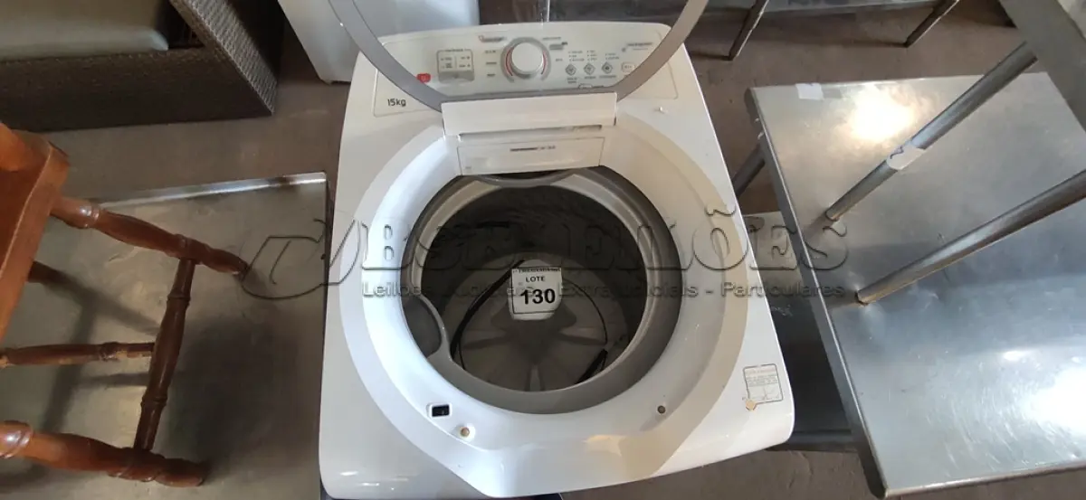 LOTE 130 - 01 LAVA ROUPA BRASTEMP 15KG 127VOLTS. (NO ESTADO EM QUE SE ENCONTRA. SUJEITO A AVARIAS OCULTAS/VISÍVEIS.) AV9913Y