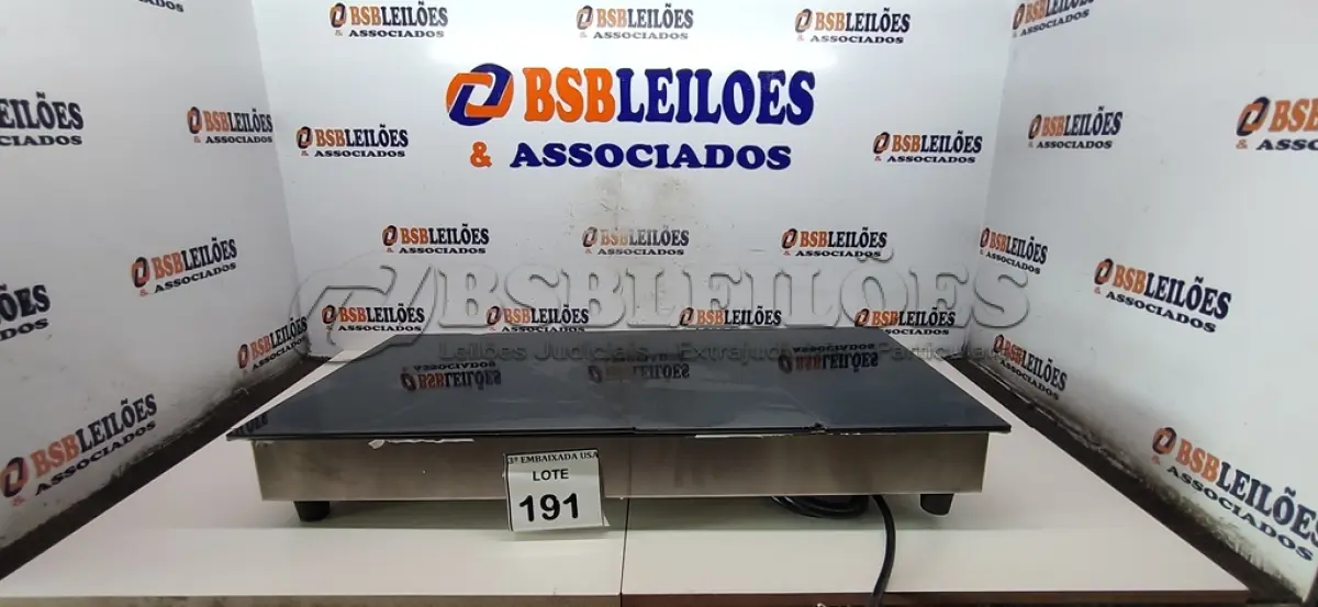 LOTE 191 - 01 FOGÃO DE INDUÇÃO RTCSMP INSTALL HOLD-LINE 120V. (NO ESTADO EM QUE SE ENCONTRA. SUJEITO A AVARIAS OCULTAS/VISÍVEIS.)