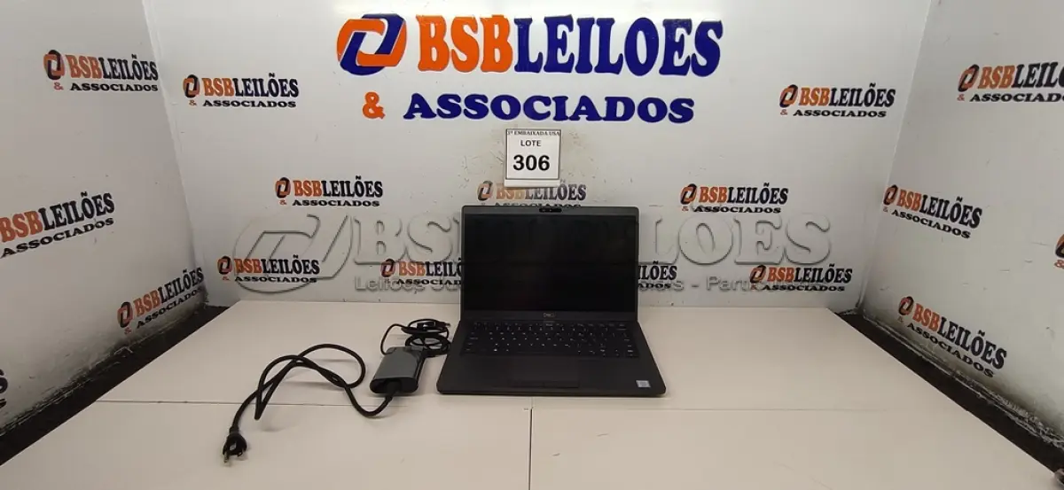 LOTE 306 - 01 DELL LAPTOP 5400 CORE I5 COM FONTE. (NO ESTADO EM QUE SE ENCONTRA. SUJEITO A AVARIAS OCULTAS/VISÍVEIS.) 619397