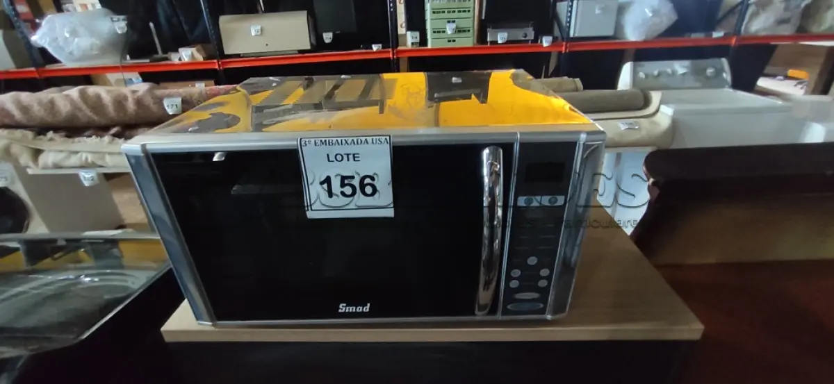 LOTE 156 - 01 MICRO-ONDAS SMAD 220VOLTS.  (NO ESTADO EM QUE SE ENCONTRA. SUJEITO A AVARIAS OCULTAS/VISÍVEIS.) BF8579N