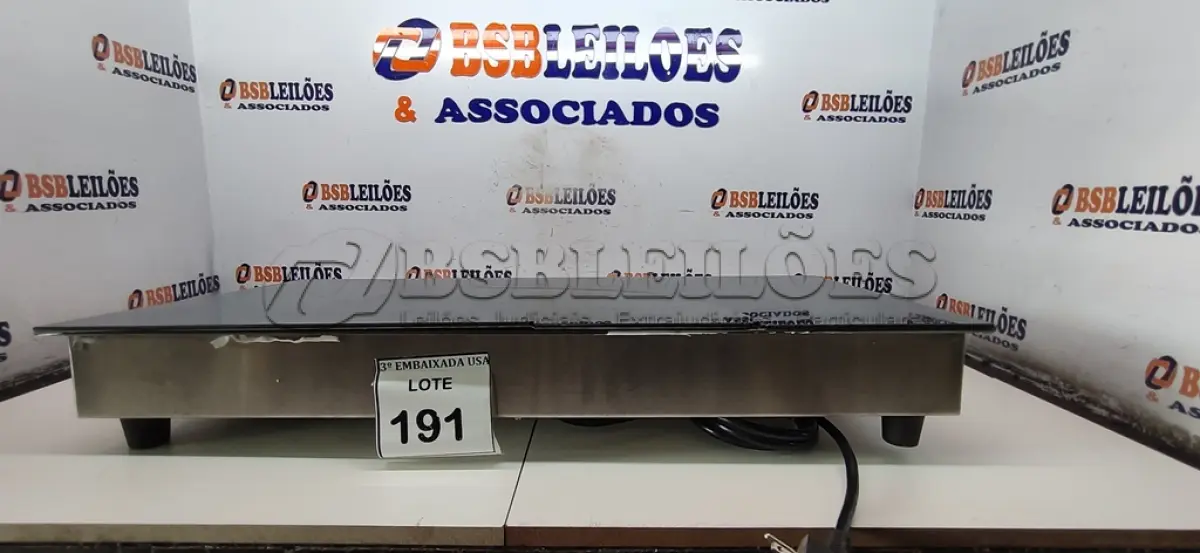 LOTE 191 - 01 FOGÃO DE INDUÇÃO RTCSMP INSTALL HOLD-LINE 120V. (NO ESTADO EM QUE SE ENCONTRA. SUJEITO A AVARIAS OCULTAS/VISÍVEIS.)