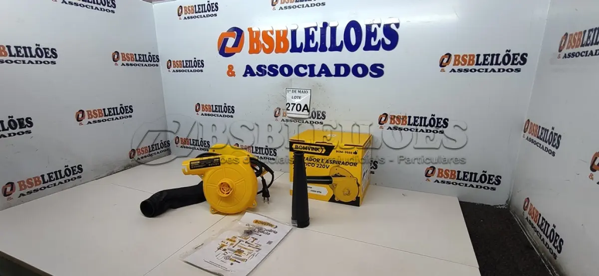 LOTE 270 - 01 ASPIRADOR/SOPRADOR 220 V.  (NOVO) (NO ESTADO) ATENÇÃO! FAZER A VISITAÇÃO ANTES DE ARREMATAR, NÃO SABEMOS SE FUNCIONA. LEILÃO NÃO TEM GARANTIA E NEM DEVOLUÇÃO, SUJEITO A POSSÍVEIS AVARIAS VISÍVEIS/OCULTAS E/OU AUSÊNCIA DE COMPONENTES.