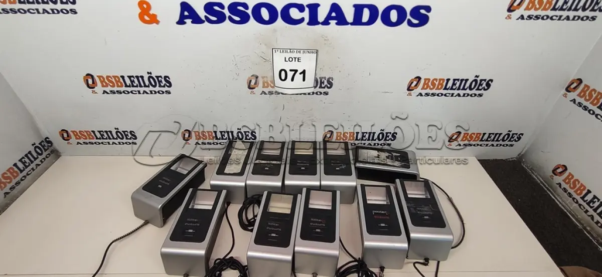 LOTE 071 - 11 SCANNER BIOMÉTRICO. (NO ESTADO) ATENÇÃO! FAZER A VISITAÇÃO ANTES DE ARREMATAR, NÃO SABEMOS SE FUNCIONA, LEILÃO NÃO TEM GARANTIA E NEM DEVOLUÇÃO, SUJEITO A POSSÍVEIS AVARIAS VISÍVEIS/OCULTAS E/OU AUSÊNCIA DE COMPONENTES.