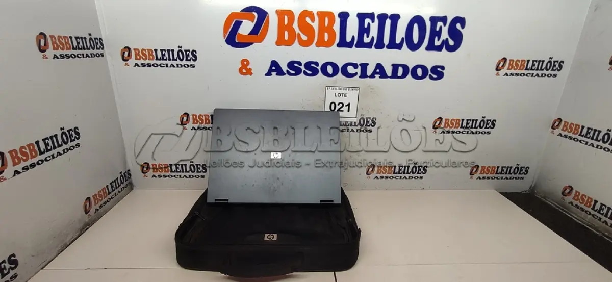 LOTE 021 - 01 NOTEBOOK COMPAQ 6710B MARCA HP SEM FONTE E SEM BATERIA COM CASE. (NO ESTADO) ATENÇÃO! FAZER A VISITAÇÃO ANTES DE ARREMATAR, NÃO SABEMOS SE FUNCIONA, LEILÃO NÃO TEM GARANTIA E NEM DEVOLUÇÃO, SUJEITO A POSSÍVEIS AVARIAS VISÍVEIS/OCULTAS E/OU AUSÊNCIA DE COMPONENTES.