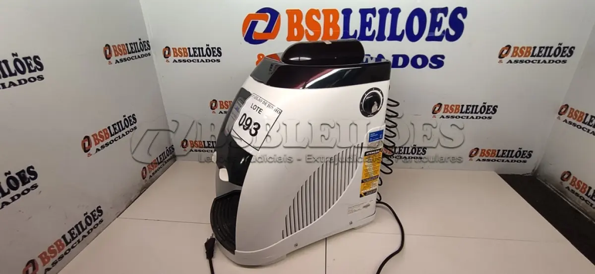 LOTE 093 - 01 PURIFICADOR DE ÁGUA LIBELL HERMÉTICO 220V. (NO ESTADO) ATENÇÃO! FAZER A VISITAÇÃO ANTES DE ARREMATAR, NÃO SABEMOS SE FUNCIONA, LEILÃO NÃO TEM GARANTIA E NEM DEVOLUÇÃO, SUJEITO A POSSÍVEIS AVARIAS VISÍVEIS/OCULTAS E/OU AUSÊNCIA DE COMPONENTES.