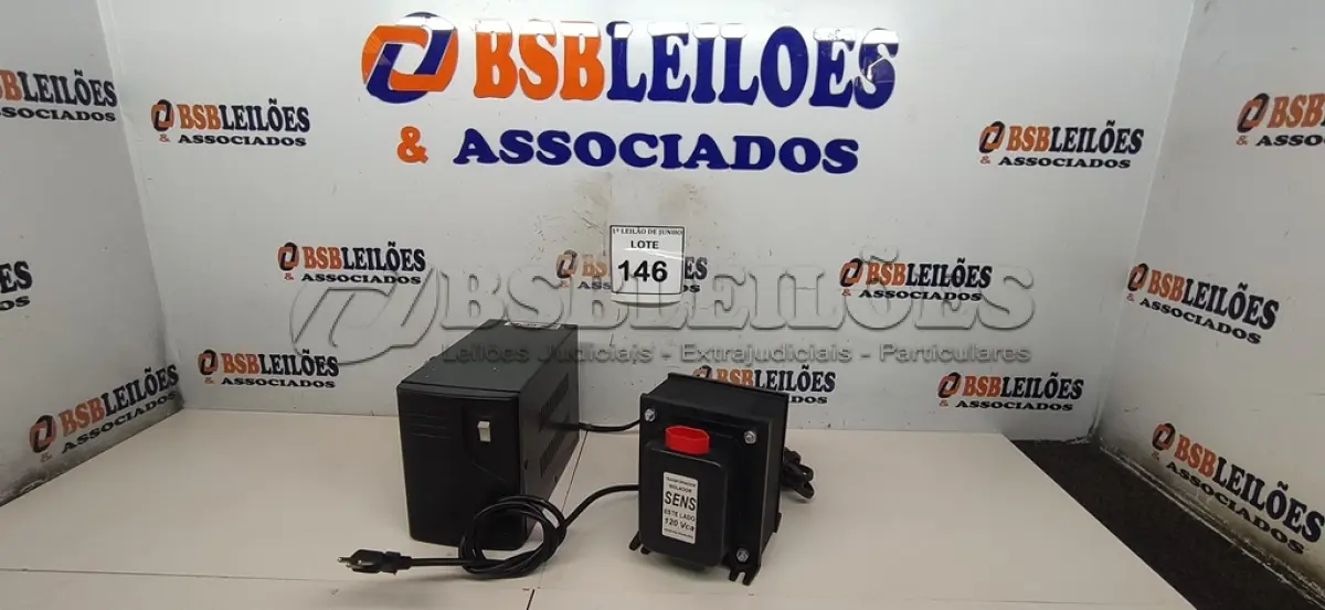 LOTE 146 - 01 ESTABILIZADOR E 01 TRANSFORMADOR ISOLADOR. (NO ESTADO) ATENÇÃO! FAZER A VISITAÇÃO ANTES DE ARREMATAR, NÃO SABEMOS SE FUNCIONA, LEILÃO NÃO TEM GARANTIA E NEM DEVOLUÇÃO, SUJEITO A POSSÍVEIS AVARIAS VISÍVEIS/OCULTAS E/OU AUSÊNCIA DE COMPONENTES.